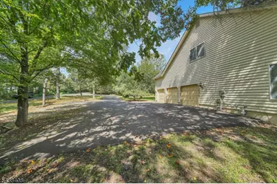 28 Ranney Rd, Washington Township, NJ 07853 - Photo 32