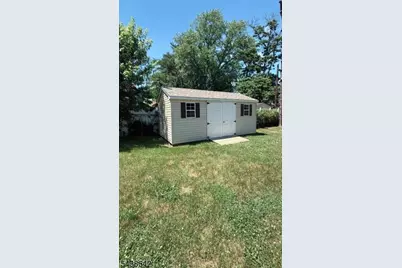131 Toledo Ln, Willingboro Twp., NJ 08046 - Photo 12