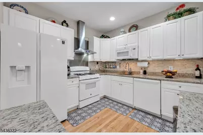 11 Wiley Ct, Parsippany, NJ 07950 - Photo 6