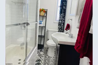 24 Lexington Ave #3, Montclair, NJ 07042 - Photo 8