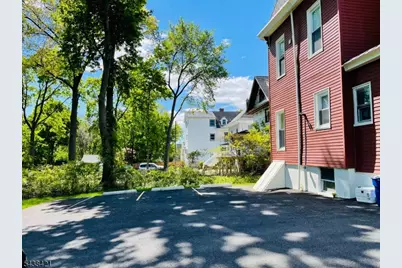 24 Lexington Ave #3, Montclair, NJ 07042 - Photo 10