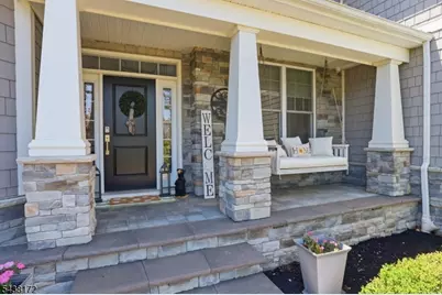 18 Waterford Way, Middletown, NJ 07738 - Photo 4