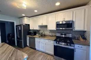 19 Spencer St, Franklin Township, NJ 08873 - Photo 8