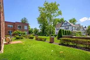 523 Trinity Pl, Westfield Town, NJ 07090 - Photo 20