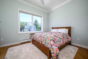 523 Trinity Pl, Westfield Town, NJ 07090 - Photo 4
