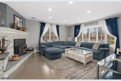 18 Old Wolfe Rd, Mount Olive, NJ 07828 - Photo 12