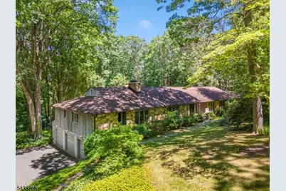 6 Green Hills Rd, Mendham Township, NJ 07945 - Photo 2