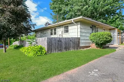 315 Canal Rd, South Bound Brook Boro, NJ 08880 - Photo 16