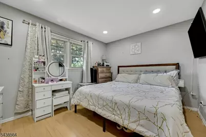 315 Canal Rd, South Bound Brook Boro, NJ 08880 - Photo 8