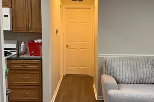 911 Yorkshire Dr, Raritan Township, NJ 08822 - Photo 6