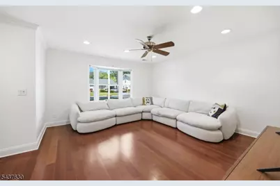 100 Kimball Ave, Livingston, NJ 07039 - Photo 24