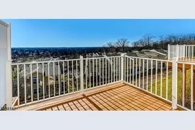 1039 Shadowlawn Dr, Green Brook Township, NJ 08812 - Photo 12