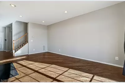 1039 Shadowlawn Dr, Green Brook Township, NJ 08812 - Photo 8