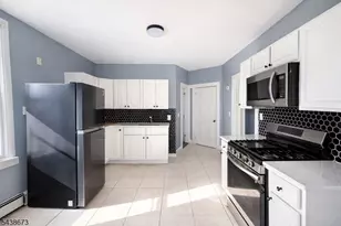 204 DeMott Ave, Clifton, NJ 07011 - Photo 6