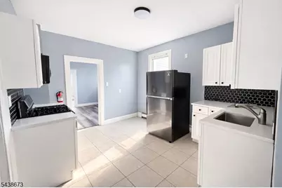 204 Demott Ave, Clifton, NJ 07011 - Photo 8
