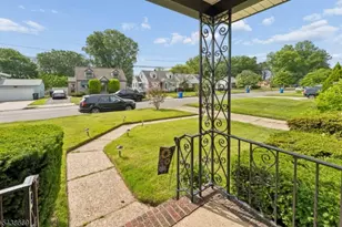 151 Minna Ave, Woodbridge Township, NJ 07001 - Photo 4