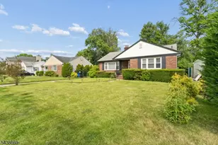 151 Minna Ave, Woodbridge Township, NJ 07001 - Photo 2