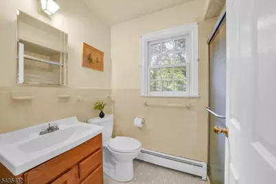 10 Diann Dr, Montville Township, NJ 07045 - Photo 12