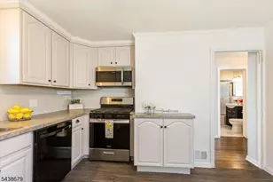 50 Ridge Ave, Bloomfield, NJ 07003 - Photo 10