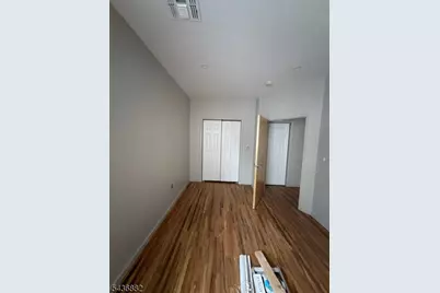 213 Lakeview Ave, Clifton, NJ 07011 - Photo 14