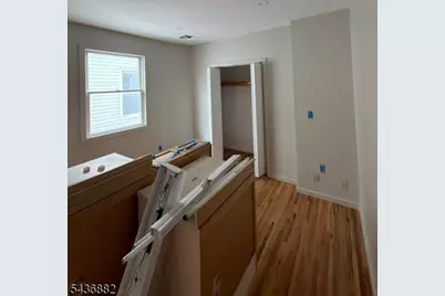 213 Lakeview Ave, Clifton, NJ 07011 - Photo 16