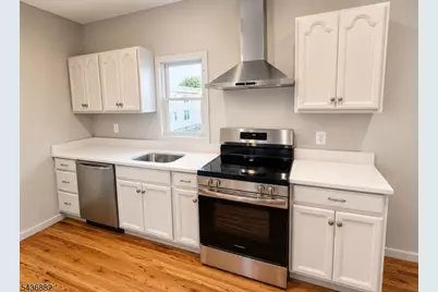 213 Lakeview Ave, Clifton, NJ 07011 - Photo 1