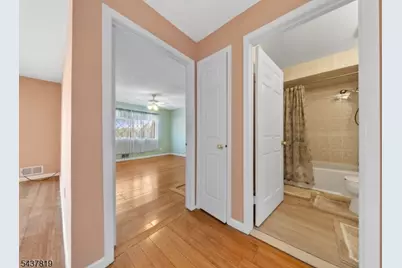 1190 W St George Ave #C43, Linden, NJ 07036 - Photo 12