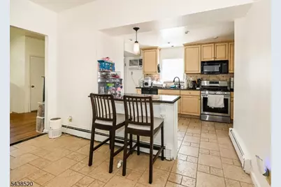 532 2nd  St, Carlstadt, NJ 07072 - Photo 8