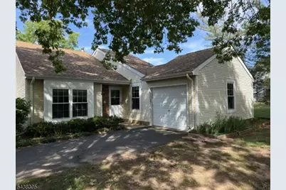 123 Winchester Way, Franklin Township, NJ 08873 - Photo 2