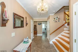 21 Whitegate Rd, Roxbury Township, NJ 07876 - Photo 16