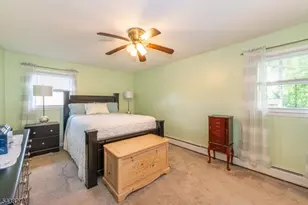 21 Whitegate Rd, Roxbury Township, NJ 07876 - Photo 18