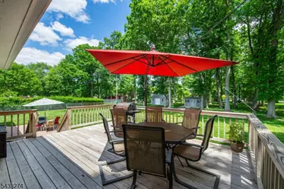 21 Whitegate Rd, Roxbury Township, NJ 07876 - Photo 34