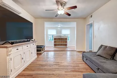 64 Norwood St, Newark, NJ 07106 - Photo 2