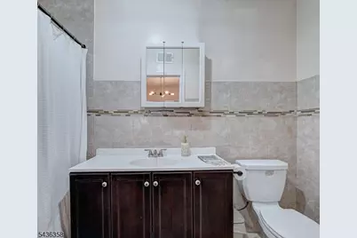 64 Norwood St, Newark, NJ 07106 - Photo 12