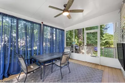 14 Kemp Dr, Springfield, NJ 07081 - Photo 24