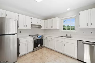 42 Shire Ct, Hillsborough Township, NJ 08844 - Photo 14