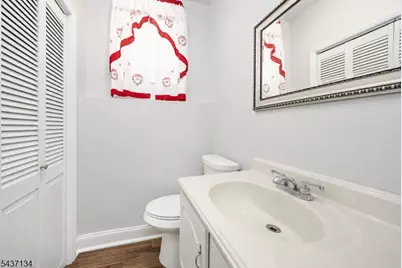 37 Holmes Oval, New Providence, NJ 07974 - Photo 30
