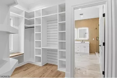 76 Hillside Ave, Livingston, NJ 07039 - Photo 16