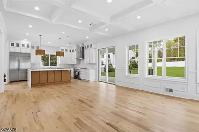 76 Hillside Ave, Livingston, NJ 07039 - Photo 10