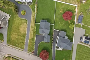 76 Hillside Ave, Livingston, NJ 07039 - Photo 2