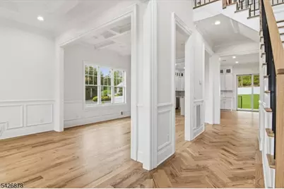 76 Hillside Ave, Livingston, NJ 07039 - Photo 4