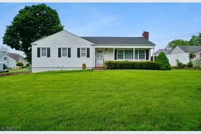 66 Berkeley Ave, Berkeley Heights Township, NJ 07922 - Photo 1