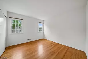 66 Berkeley Ave, Berkeley Heights Township, NJ 07922 - Photo 14