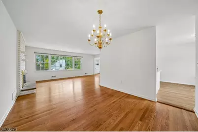 66 Berkeley Ave, Berkeley Heights Township, NJ 07922 - Photo 8