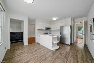 66 Berkeley Ave, Berkeley Heights Township, NJ 07922 - Photo 16