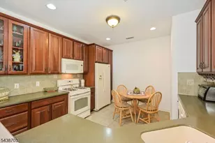 1305 Gatherings Dr, Haledon, NJ 07508 - Photo 12