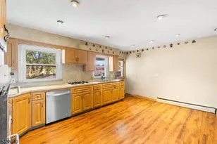 102 Hobson St, Bloomfield, NJ 07003 - Photo 6