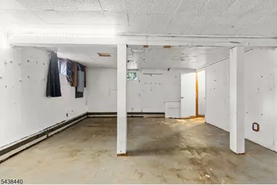 102 Hobson St, Bloomfield, NJ 07003 - Photo 30