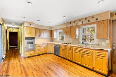 102 Hobson St, Bloomfield, NJ 07003 - Photo 4