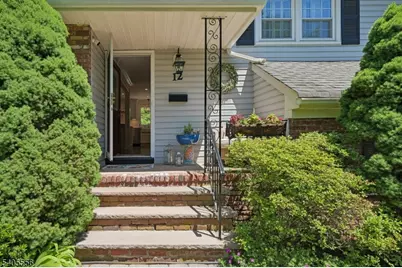 12 Candlewood Dr, Madison, NJ 07940 - Photo 2